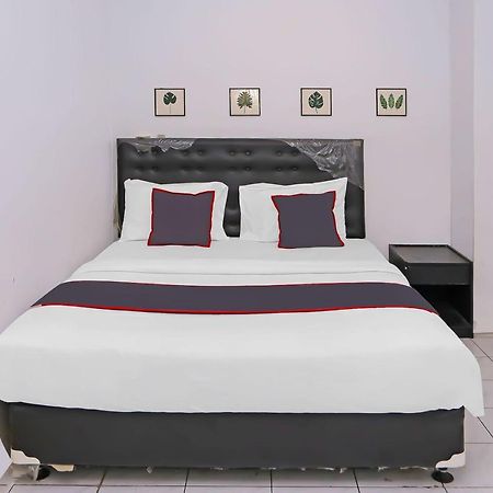 Collection O 92739 Hotel Pintu Besar Jacarta Exterior foto