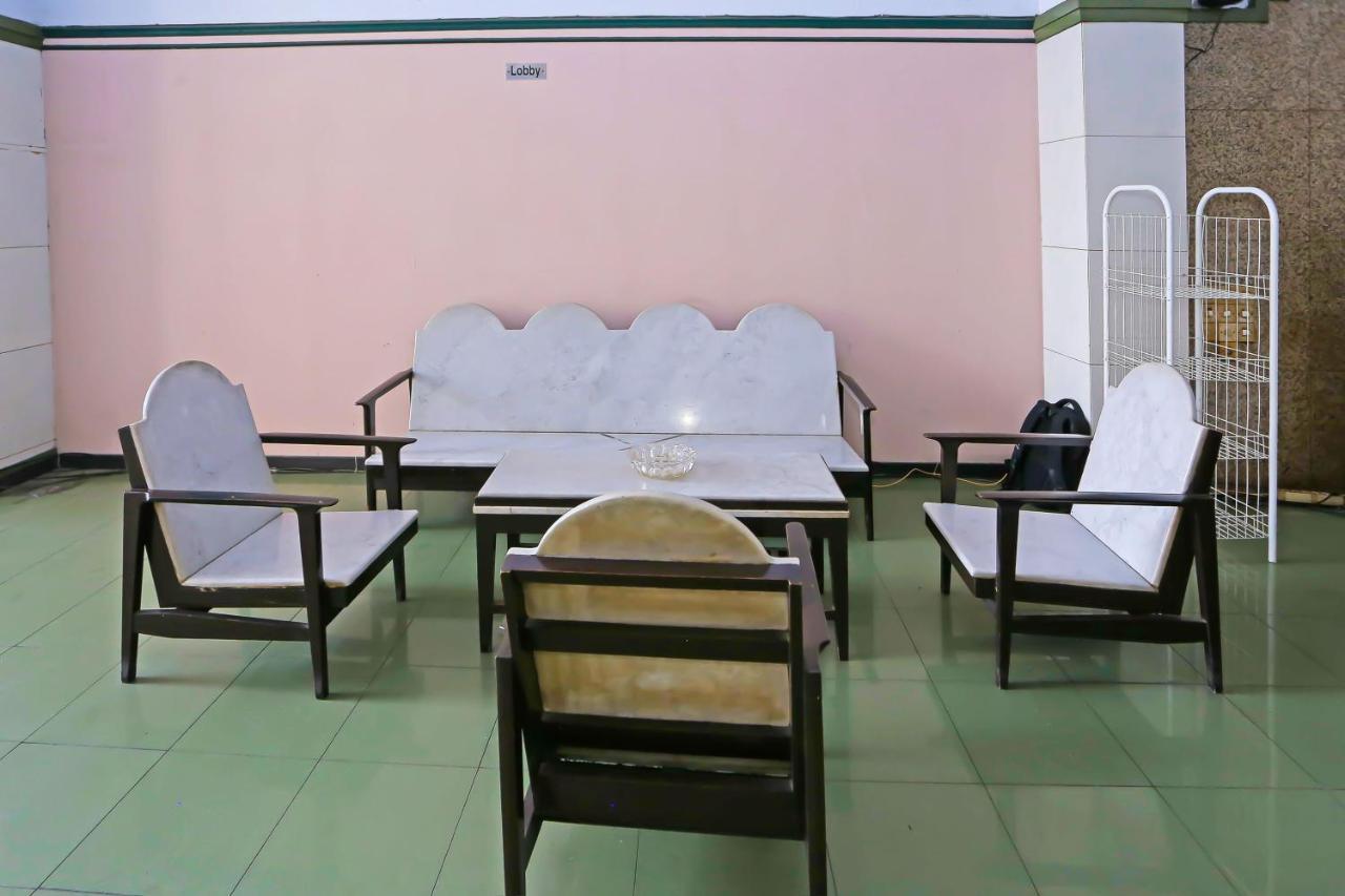 Collection O 92739 Hotel Pintu Besar Jacarta Exterior foto