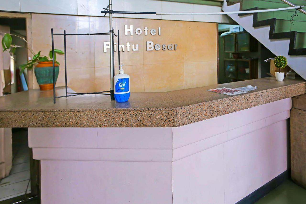 Collection O 92739 Hotel Pintu Besar Jacarta Exterior foto
