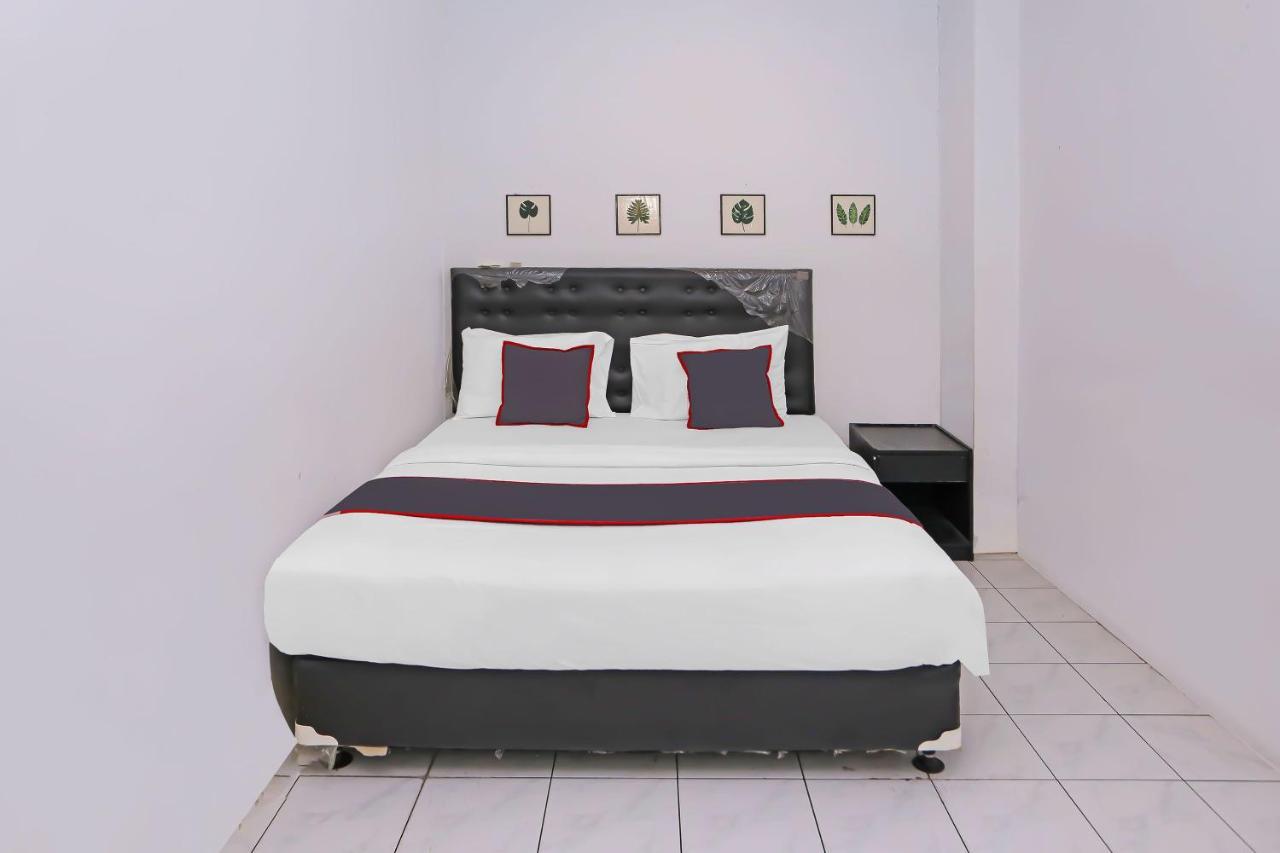 Collection O 92739 Hotel Pintu Besar Jacarta Exterior foto