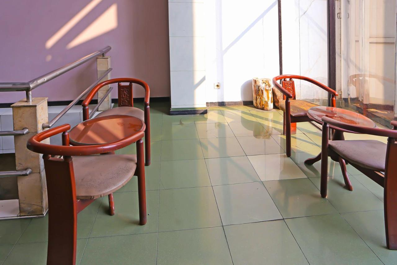 Collection O 92739 Hotel Pintu Besar Jacarta Exterior foto